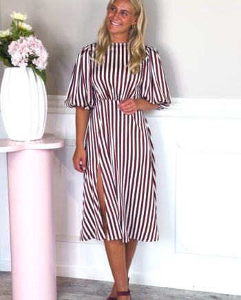 Loved By Lykke Kjole Nynne Dress Burgundy Stripe