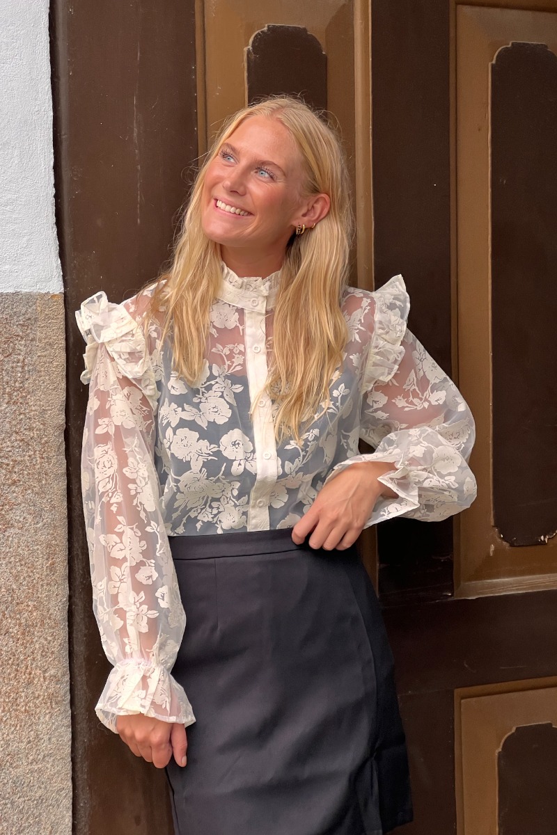 Loved By Lykke Skjorte Ly Andrea Blouse Creme White