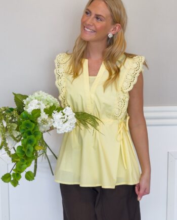 Loved By Lykke Top Lace It Top Yellow