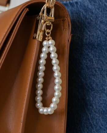 Lucky Lemon Vedhæng Lucca Pearl Keyhanger Sølvfarvet