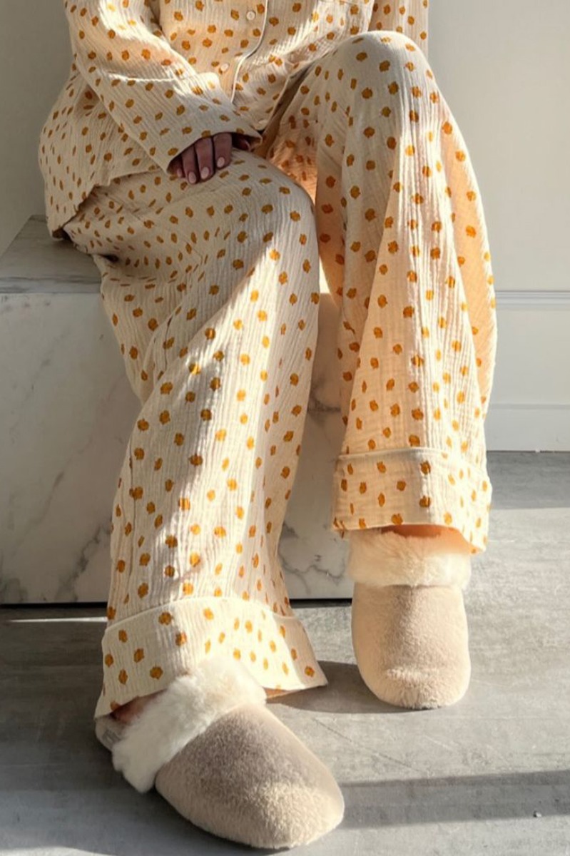 Stories From The Atelier By Copenhagen Shoes Bukser Pajamas Pants Beige Yellow Big Flower