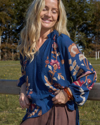 Black Colour Bluse Marigold Dk  Blue Flower