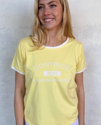 Continue  -shirt Dea Yellow