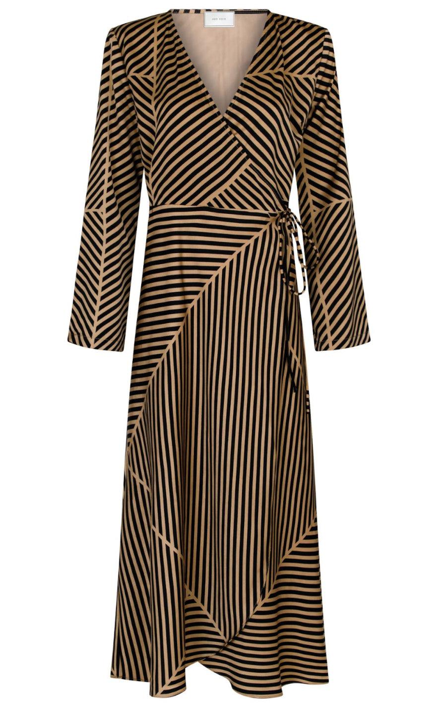 Neo Noir Kjole Amber Black