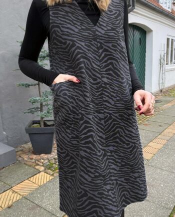 Say Ina Copenhagen Kjole Ania Spencer Zebra