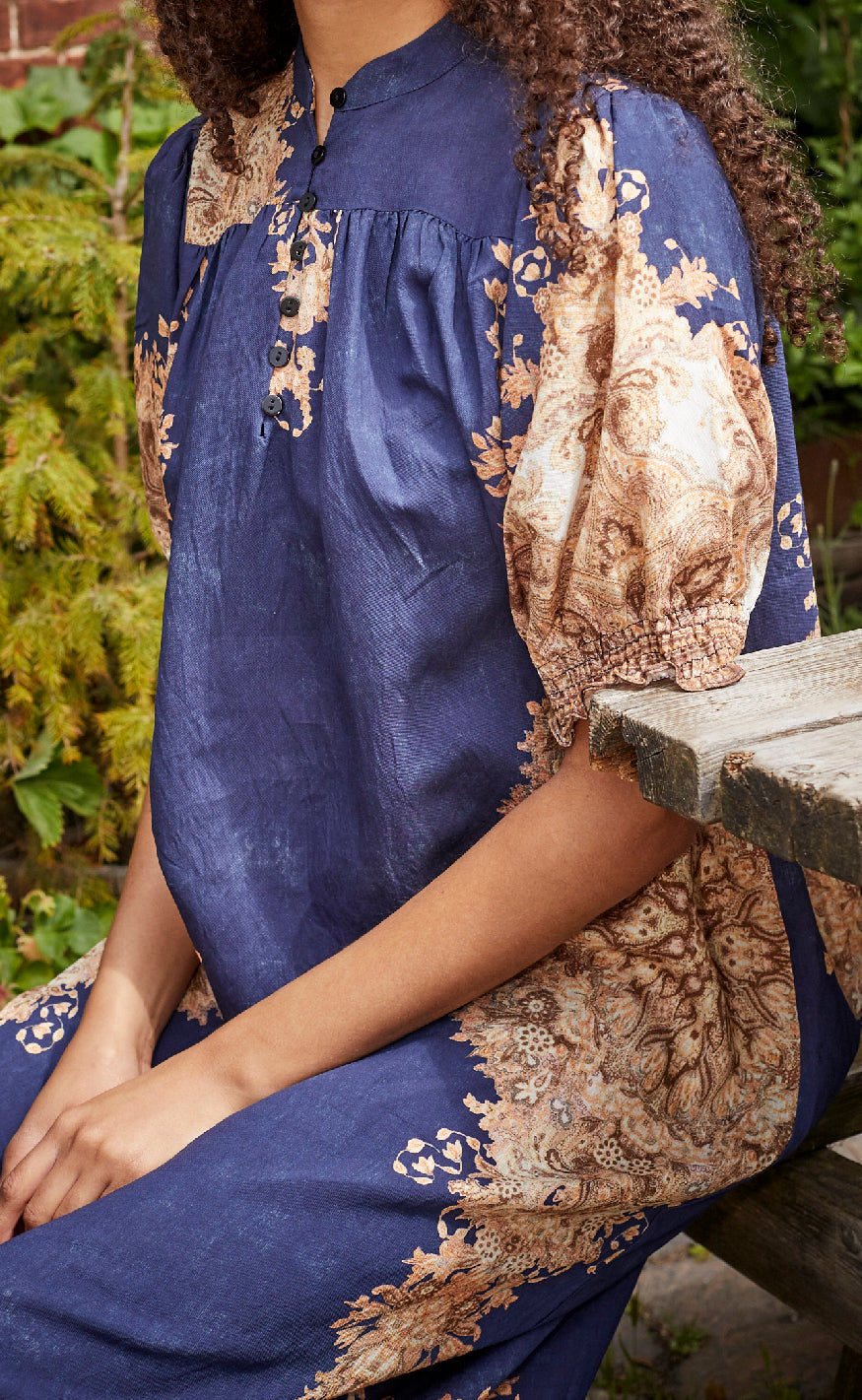 Love Divine Kjole Love1415 Navy Paisley