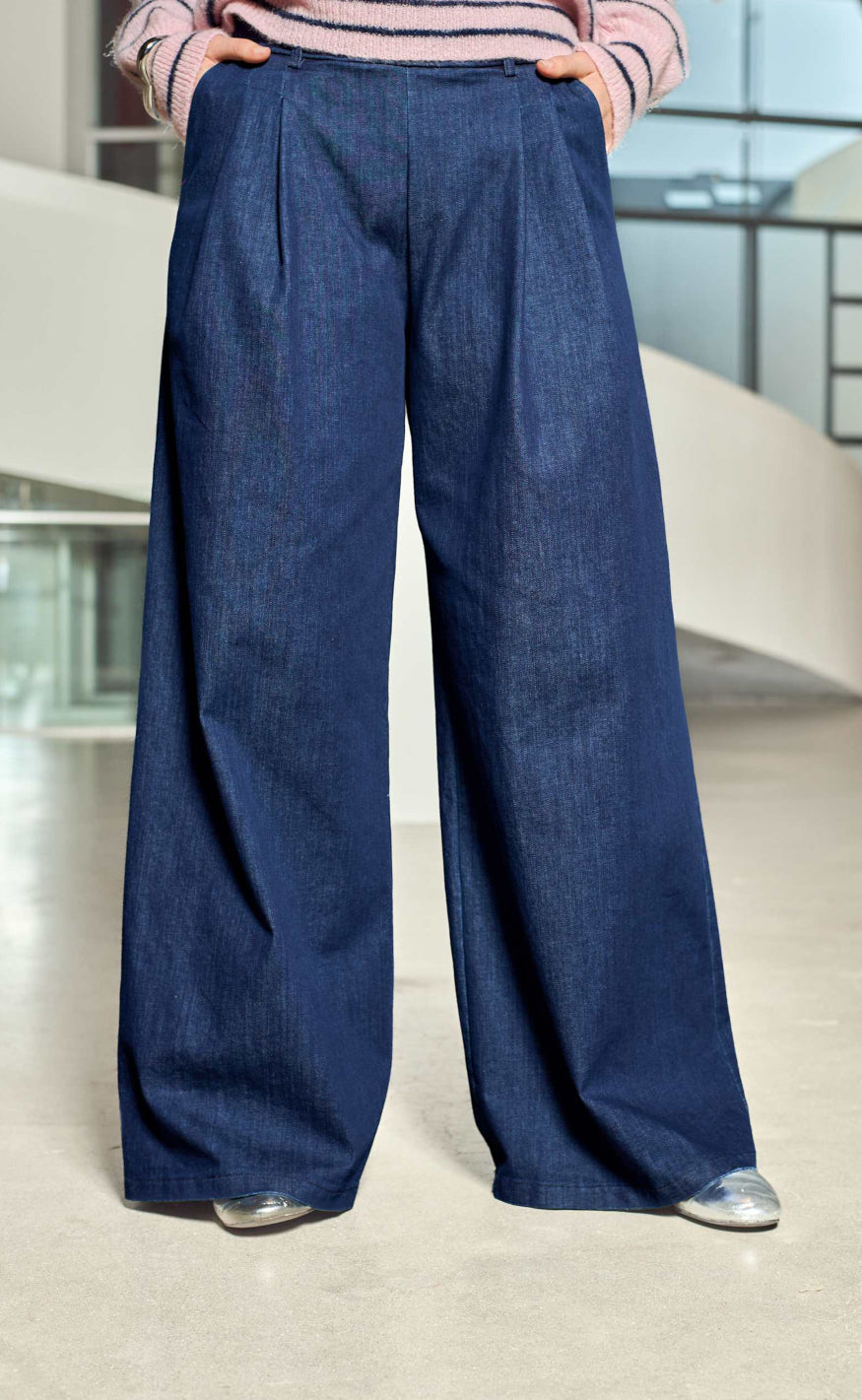 Black Colour Bukser Denice Wide Denim