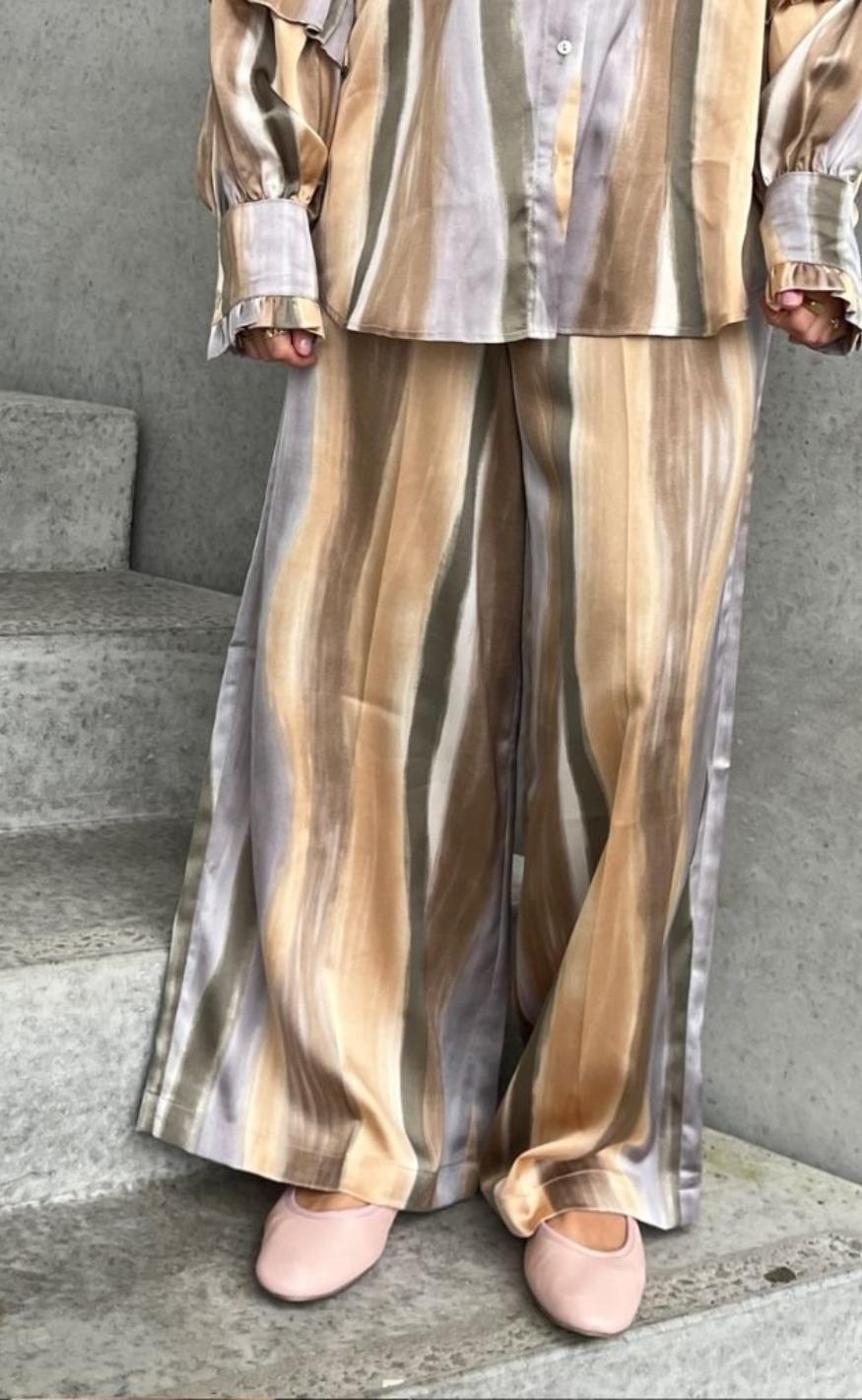 Stories From The Atelier Bukser The Believe Multi Color