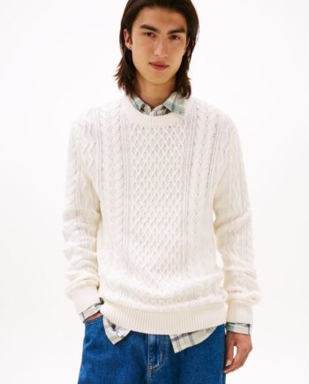 Tjm Slm Badge Cable Knit Sweater