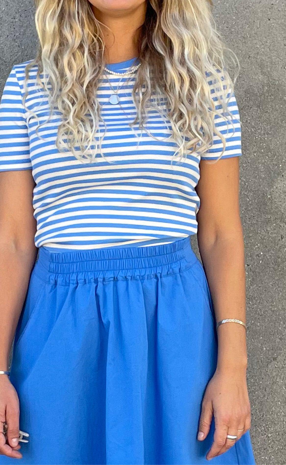 Basic Apparel  -shirt Ludmilla Azure Blue   Birch