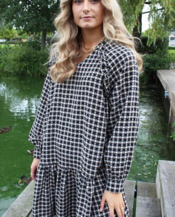 Liberte Kjole Dana Black Sand Check