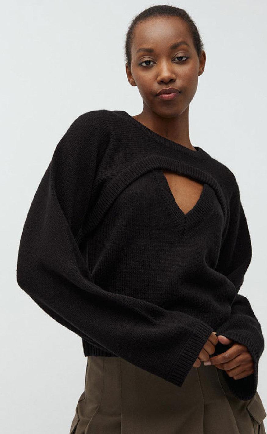 Mbym Strik Devona-   Black