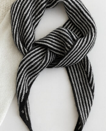 Say Ina Copenhagen Tørklæde Sophie Black Striped