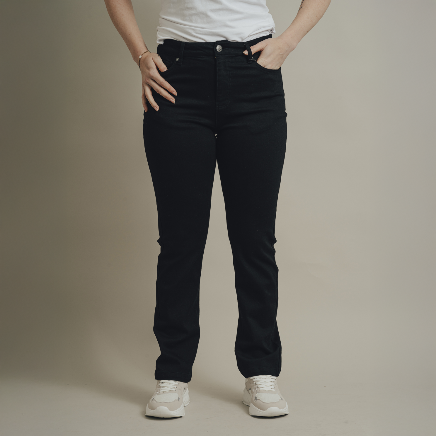 Steenholt Laura Dame Jeans Black 40 32