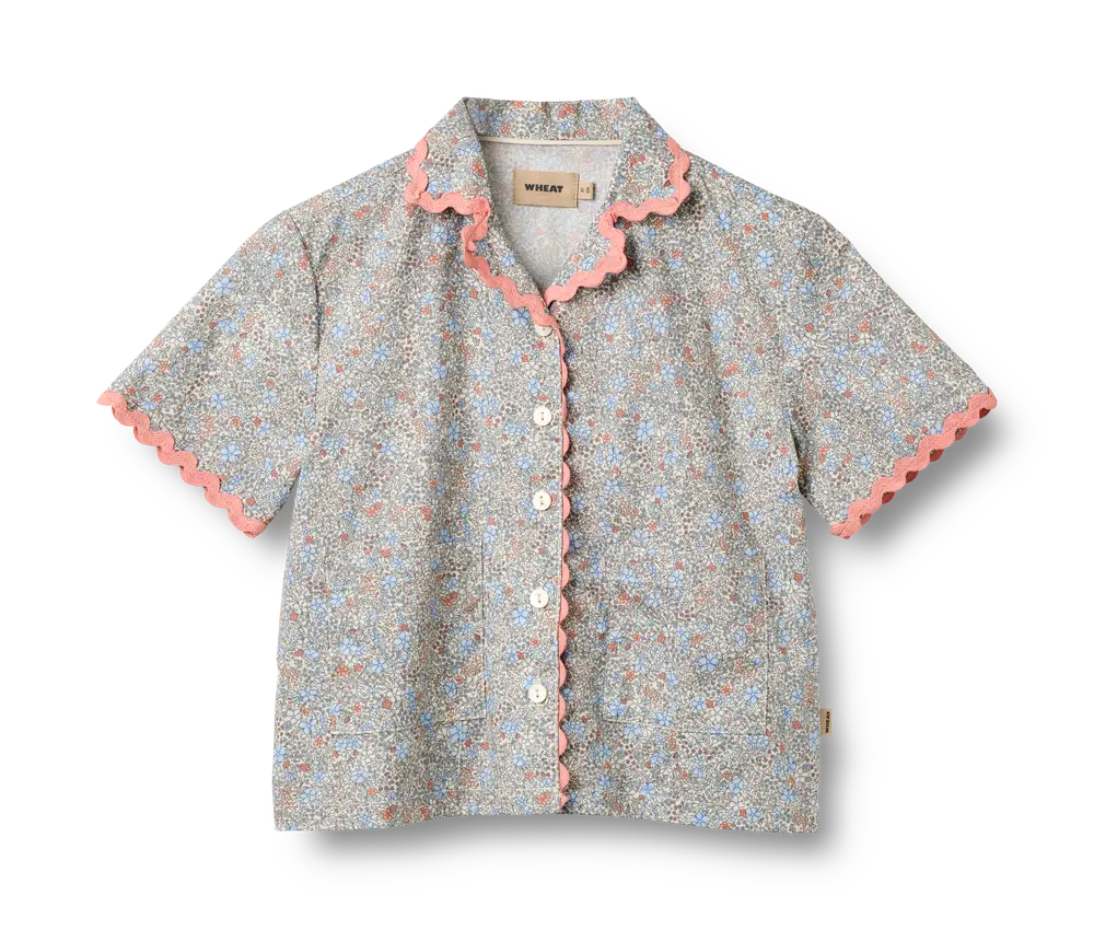 Vilma Lace  -shirt Air Blue Flowers 122